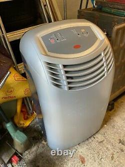 B&Q Portable Air Conditioner / Dehumidifier inc. Hose WAP-267EB 9000BTU/Hr