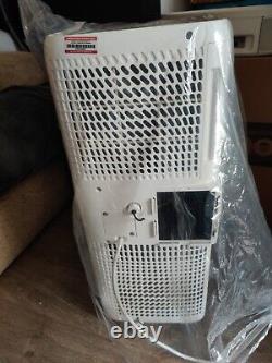 De'Longhi Portable Air Conditioner PACES72 8300 BTU/h 60m3